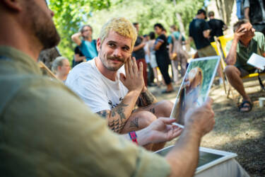 Nikon magazine - Fotobus society